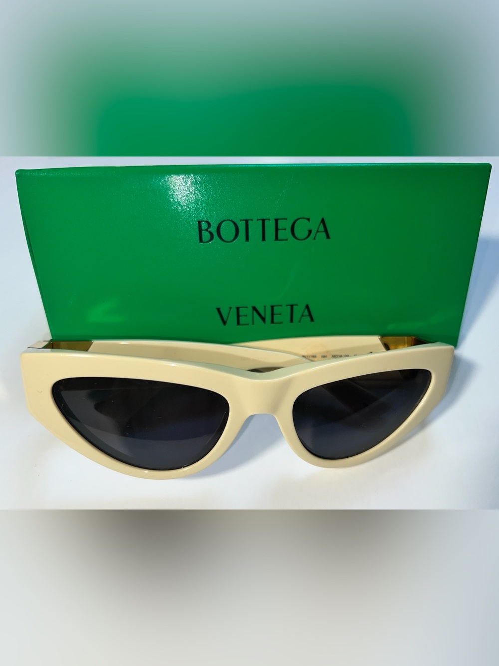 Bottega Veneta Cream Frame Sunglasses with Dark Lenses